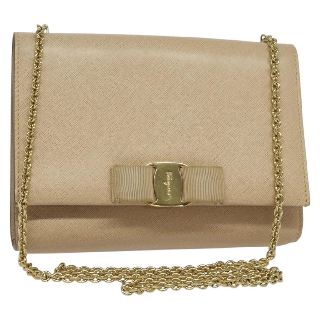Salvatore Ferragamo Chain Vala Shoulder Bag Leather Beige Gold Auth 140674